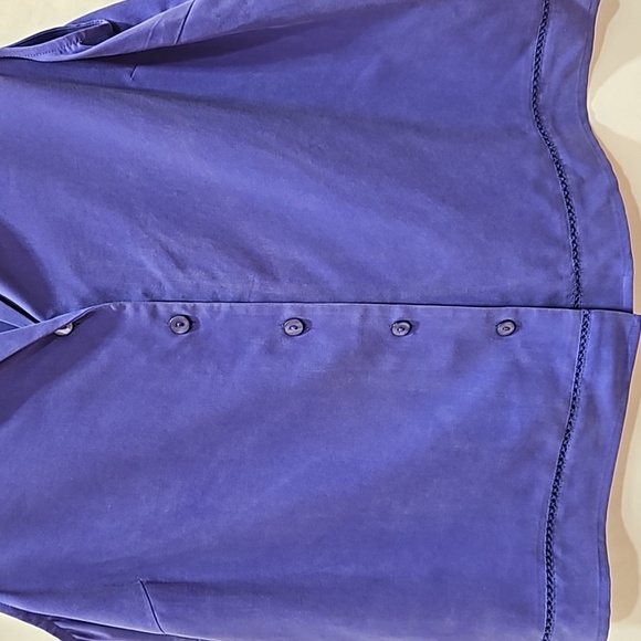 Nexx,  Periwinkle, Purple, 100% Silk, Button up, Sleeveless, V-neck, Lightweight - Picture 4 of 9